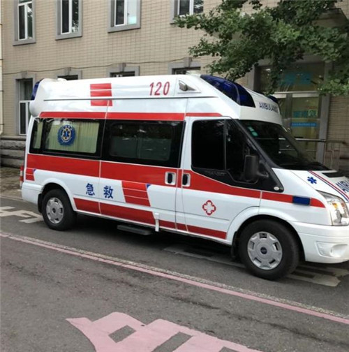 马龙选择我们的救护车出租,开启安心转院之旅